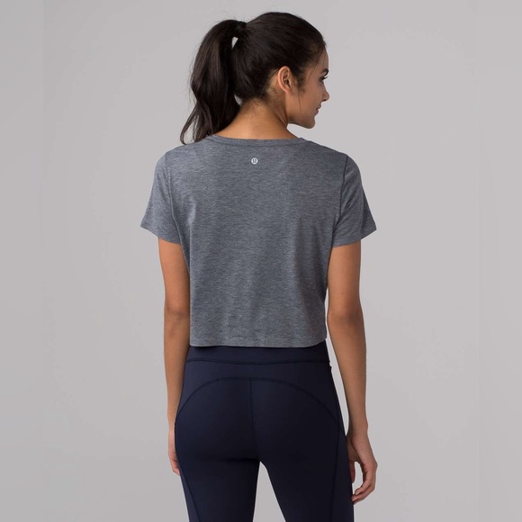 Lululemon Intended Crop Tee - Picture 4 of 14